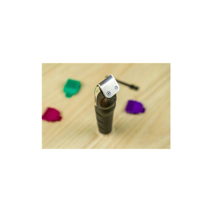 Wahl 09893-0443 Cortapelos para Barba, Batería de Litio 240 min, 8 Peines Guía, Carga Rápida, 1.5-13mm, Cuchillas de Precisión 13 Wahl 09893-0443 Cortapelos para Barba, Batería de Litio 240 min, 8 Peines Guía, Carga Rápida, 1.5-13mm, Cuchillas de Precisión 13