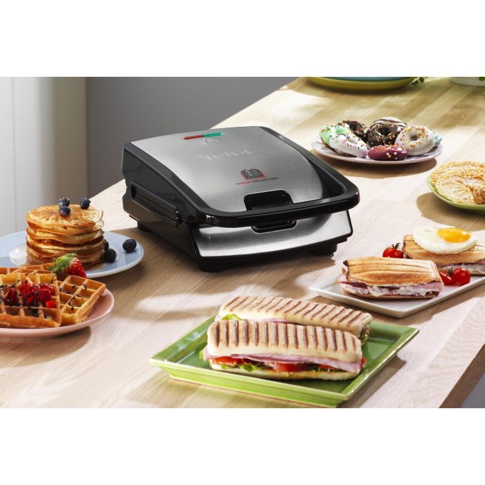 Tefal SW852D, Sandwichera y Gofrera Combinada, Negro y Acero Inoxidable, 700W 2 Tefal SW852D, Sandwichera y Gofrera Combinada, Negro y Acero Inoxidable, 700W 2
