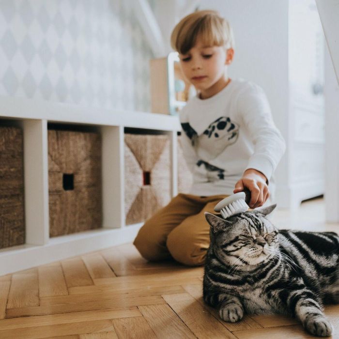 Hunter Cepillo De Cuidados Extra Soft Talla S Para Perros y Gatos