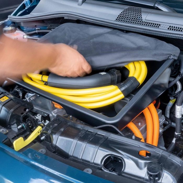 Armster V01792 Frunk para Fiat 500e 2020 - Accesorio organizador de maletero con tapa para cables de carga y accesorios 5 Armster V01792 Frunk para Fiat 500e 2020 - Accesorio organizador de maletero con tapa para cables de carga y accesorios 5