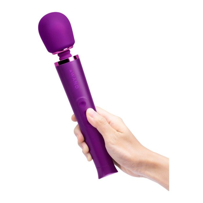 Vibrador Le Wand Petite Cherry Morado Violeta 4 Vibrador Le Wand Petite Cherry Morado Violeta 4