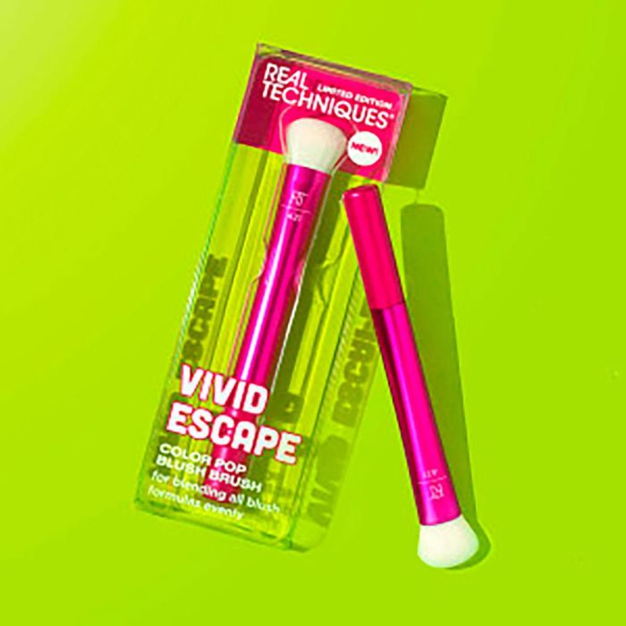 Real Techniques Vivid Escape Brocha Para Colorete 1 Real Techniques Vivid Escape Brocha Para Colorete 1