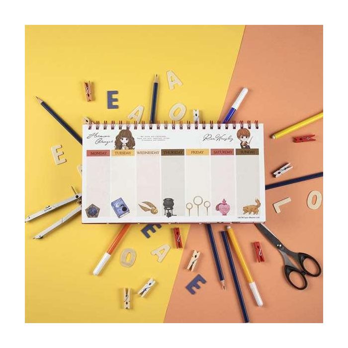 Cerdá Planificador Semanal Harry Potter - Agenda Organizadora Rojo, 100% Papel, Idiomas Español/Inglés y más, para Jóvenes 12-16 Años 4