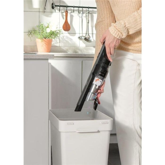 Black+Decker DVC-320B21 Aspirador Recogodetodo Inalámbrico Fino con Motor sin Escobillas 12V 2Ah Black+Decker DVC-320B21 Aspirador Recogodetodo Inalámbrico Fino con Motor sin Escobillas 12V 2Ah