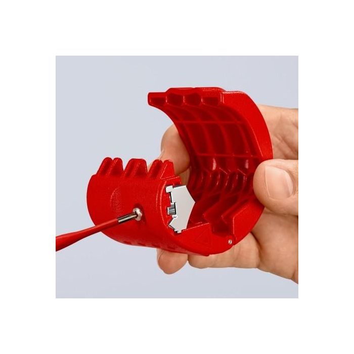 Knipex 902210b Cortatubos para tubos de plástico y manguitos de sellado 20-50mm 9 Knipex 902210b Cortatubos para tubos de plástico y manguitos de sellado 20-50mm 9
