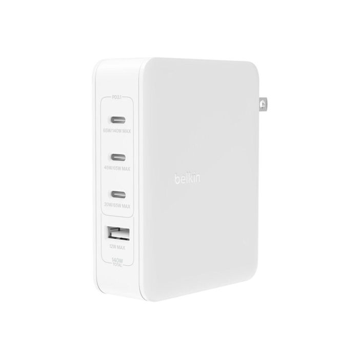 Belkin Cargador 140W GaN 4 Puertos USB-C y USB-A con Enchufes UK, EU, US para Carga Rápida de Dispositivos Universales 0 Belkin Cargador 140W GaN 4 Puertos USB-C y USB-A con Enchufes UK, EU, US para Carga Rápida de Dispositivos Universales 0
