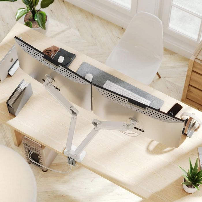 Alogic Clarity Max 32" UHD 4K Monitor 3840 x 2160p IPS 65W USB-C 7 Alogic Clarity Max 32" UHD 4K Monitor 3840 x 2160p IPS 65W USB-C 7