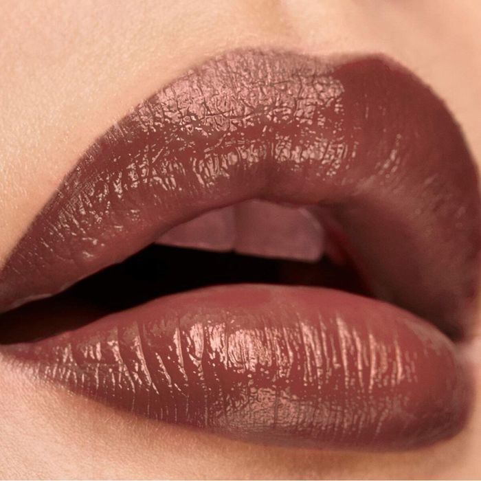 Elizabeth Arden LIP COLOR lipstick #05-ambtous mauve matte con Ceramidas para Labios Voluminosos e Hidratados de Larga Duración 4g 1