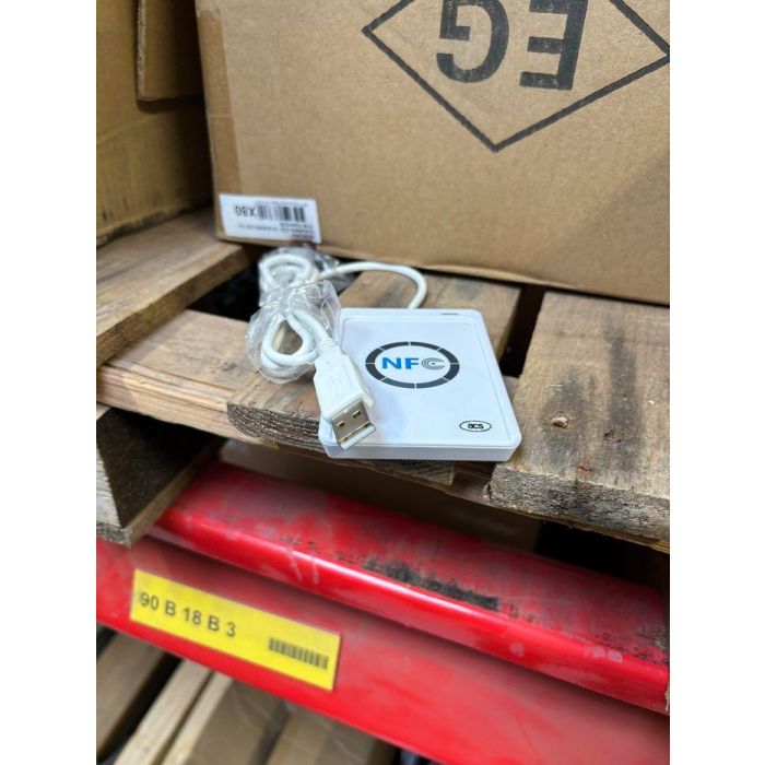 ProXtend USB 2.0 NFC Lector de Tarjetas Inteligentes con Interfaz Full Speed y Compatibilidad CCID