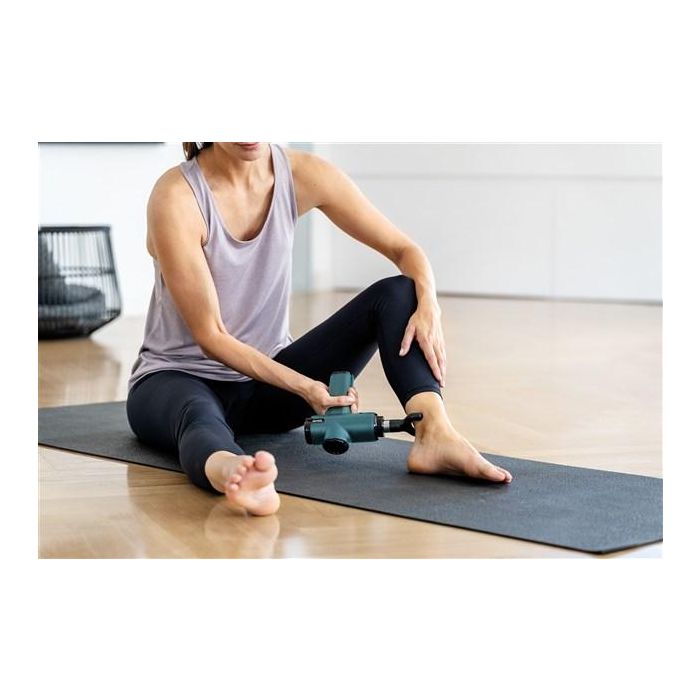 Beurer MG-99 Pistola de Masaje Muscular Potente con 5 Niveles de Intensidad y 4 Accesorios para Relajación Profunda 10