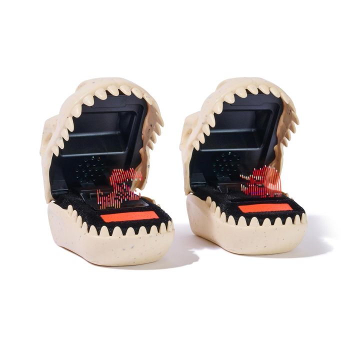 Bitzee Mascota Digital Jurassic World para Entrenar Dinos y Batallas - Interactivo con Sonido y Pilas AA (Edad 5+) 4