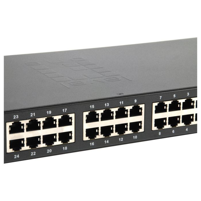 Level One Switch FGP-2601W150, 24x FE + 2x GE, 24x PoE, 150W, Montaje en Rack 3