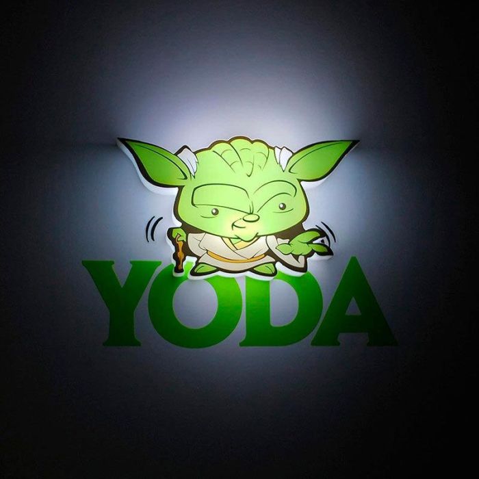 3D Light FX Lámpara Mini Yoda Star Wars 3D LED, funciona con pilas, nunca se calienta al tacto 2