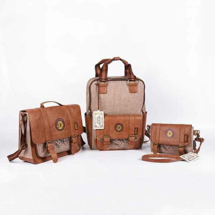Mochila casual urbana harry potter 34.0 x 8.0 x 40.0 cm 7 Mochila casual urbana harry potter 34.0 x 8.0 x 40.0 cm 7