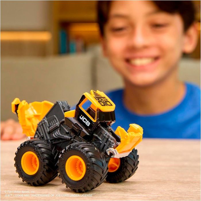 Spin Master Monster Jam Playset Smash Y Bot 6075205, Juguete Infantil 5