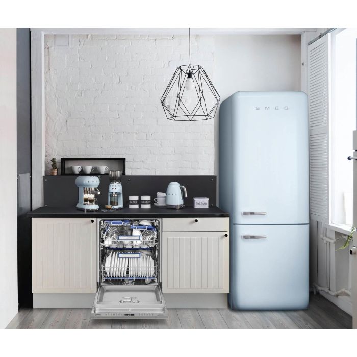 SMEG CGF11PBEU Kaffeemühle 50`s Style pastellblau 6
