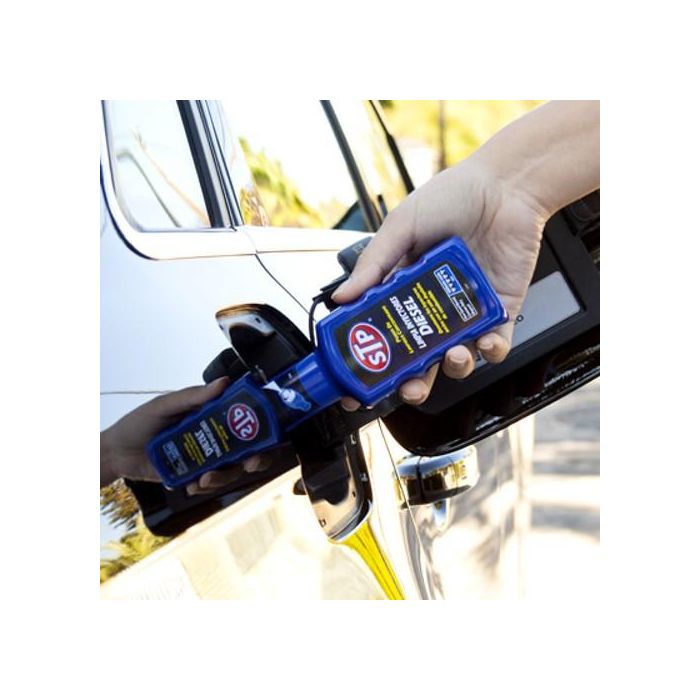 STP Cs12 E302001303 Limpia Inyectores Diesel 200 mL para Depósito