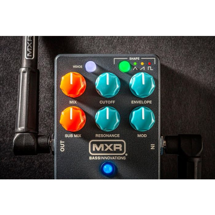 MXR Fx Bass Synth Pedal para Bajo Analógico Vintage con Sub-Octava y Modulación