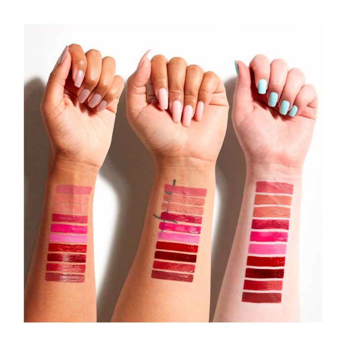 NYX PROFESSIONAL MAKE UP Lingerie XXL Pintalabios Mate Larga Duración 16 Horas #sizzlin Rojo 32,50 g