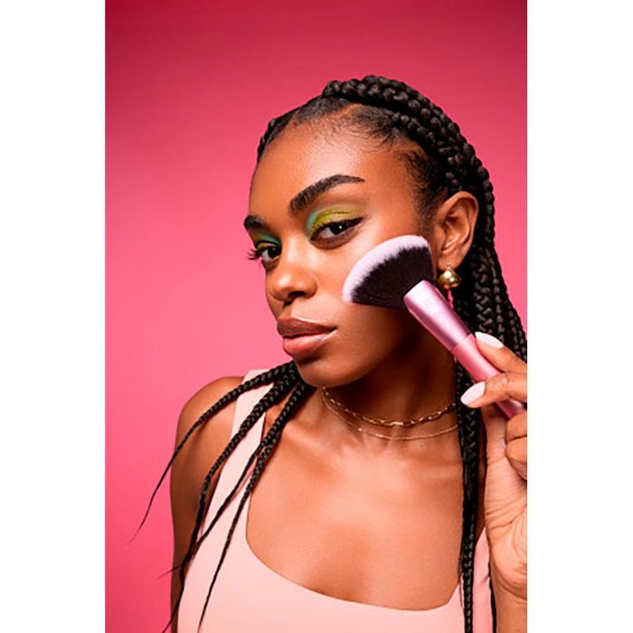 Real Techniques EXTRA BIG FINISHING BRUSH Brocha Rostro 1 u 3