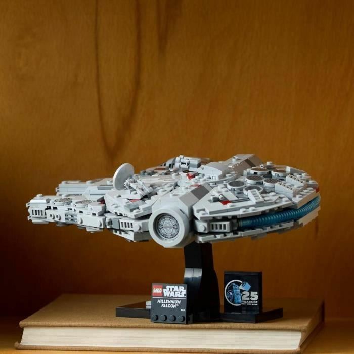 Lego Star Wars 75375 Halcón Milenario, Set de Construcción, Nave Espacial para Adultos 4