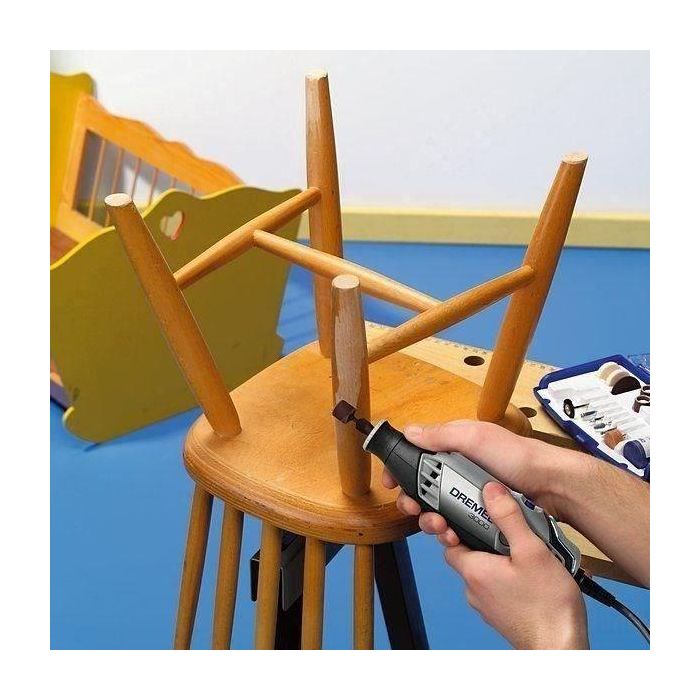 Dremel 3000 Multiherramienta Rotatoria 130W, Kit con 15 Accesorios Originales Dremel y Punta EZ Twist 5 Dremel 3000 Multiherramienta Rotatoria 130W, Kit con 15 Accesorios Originales Dremel y Punta EZ Twist 5