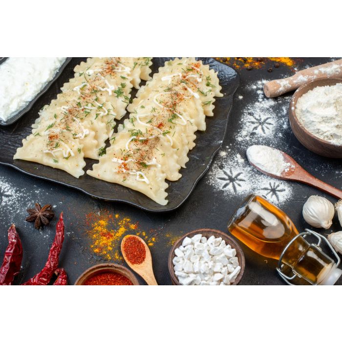 Quttin Rodillo Cortapastas Circular -96-, Medidas 16.5x8.5x4.5 cm, Peso 36 g, Ideal para Repostería y Cocina (24 Unidades)