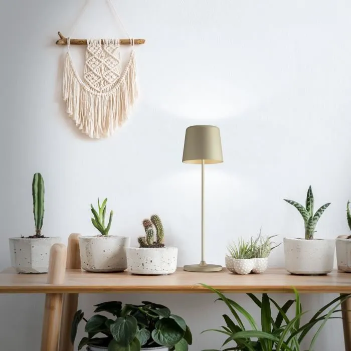 Brilliant Lámpara LED de Mesa BRI4004353428227 - Metal y Plástico - Cappuccino - 2W - IP44 Brilliant Lámpara LED de Mesa BRI4004353428227 - Metal y Plástico - Cappuccino - 2W - IP44