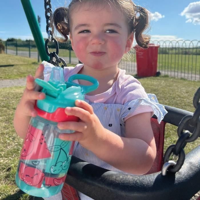 Nuby NUB0048526890446 Botellas de agua Incredible Gulp, paquete de 2, 360 ml, diseño fresas 1