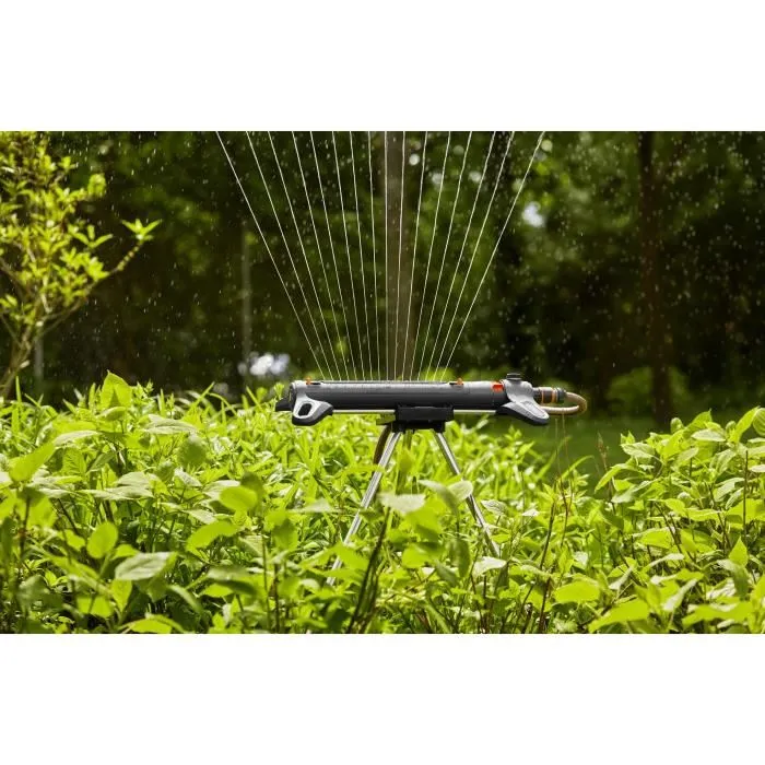 Gardena Aspersor Oscilante AquaZoom M | Riego 9-250 m², Alcance 3-18 m, Ancho 3-14 m, Flujo Ajustable 4