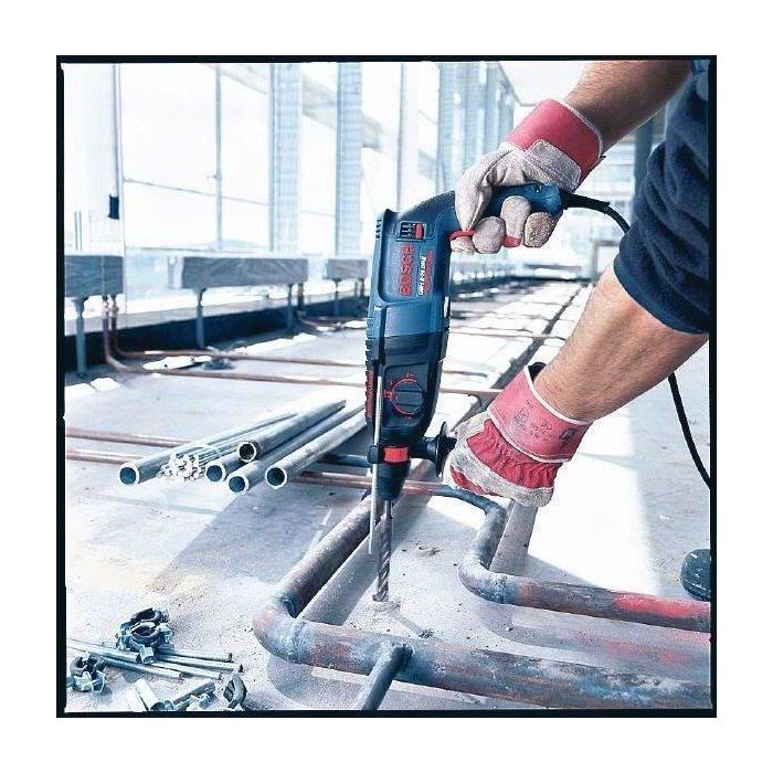 Bosch Professional GBH 2-26 F Martillo Perforador SDS Plus Profesional 830 W | Portabrocas Intercambiable, 2,7 J para Uso Diario 2 Bosch Professional GBH 2-26 F Martillo Perforador SDS Plus Profesional 830 W | Portabrocas Intercambiable, 2,7 J para Uso Diario 2