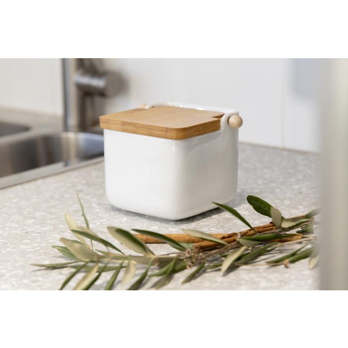 Salero de Cerámica Blanca con Tapa de Bambú Vessia 14.5x11x12 cm, 800 ml (6 Unidades) 4 Salero de Cerámica Blanca con Tapa de Bambú Vessia 14.5x11x12 cm, 800 ml (6 Unidades) 4