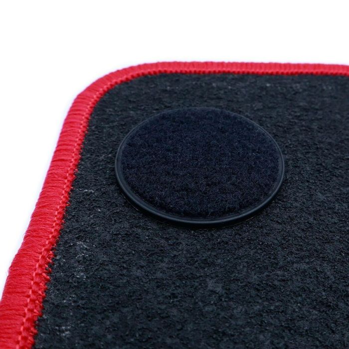 Alfombrilla para Coche OCC Motorsport OCCBW0026RD Rojo 1 Alfombrilla para Coche OCC Motorsport OCCBW0026RD Rojo 1
