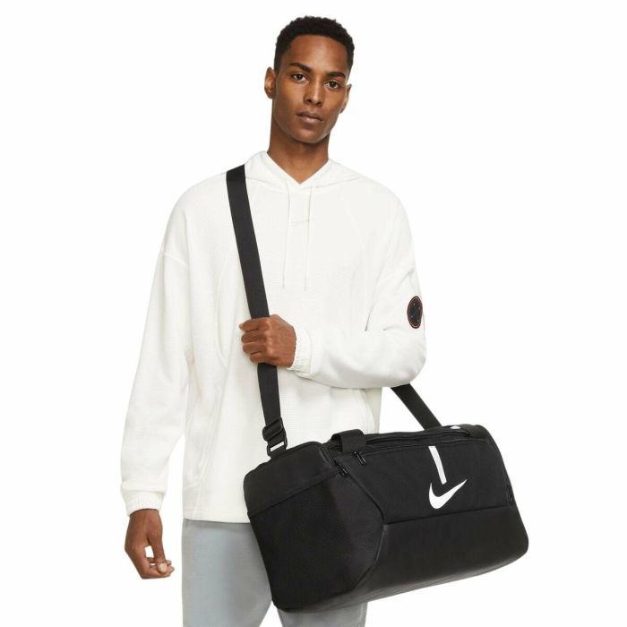 Bolsa de Deporte Nike ACADEMY DUFFLE CU8097 010 Negro Talla única 0 Bolsa de Deporte Nike ACADEMY DUFFLE CU8097 010 Negro Talla única 0