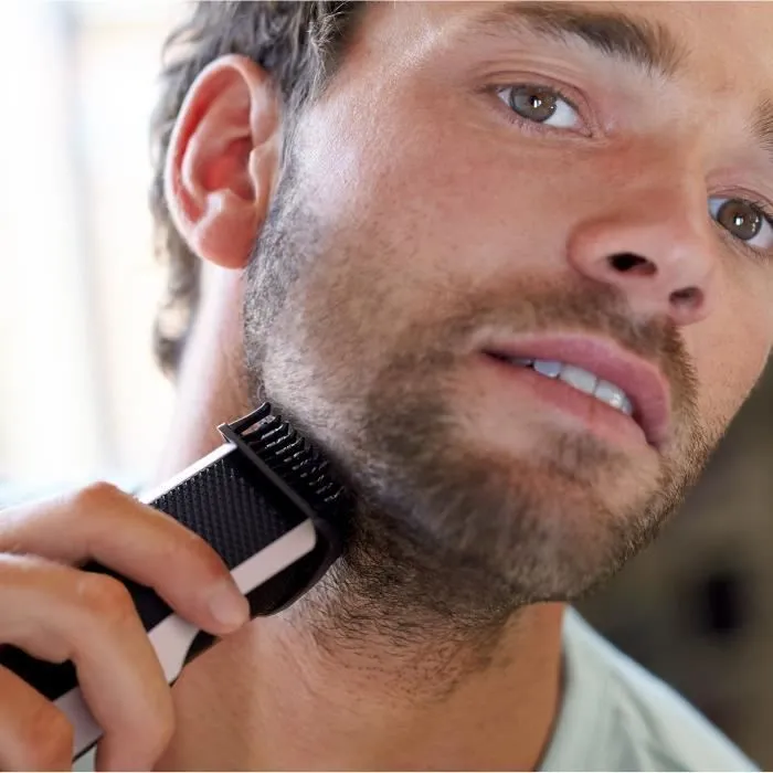 Philips Cortapelos Beardtrimmer BT3206/14 con Sistema Lift & Trim, 10 Posiciones de Longitud, Uso 45 Minutos sin Cable, Color Blanco 3