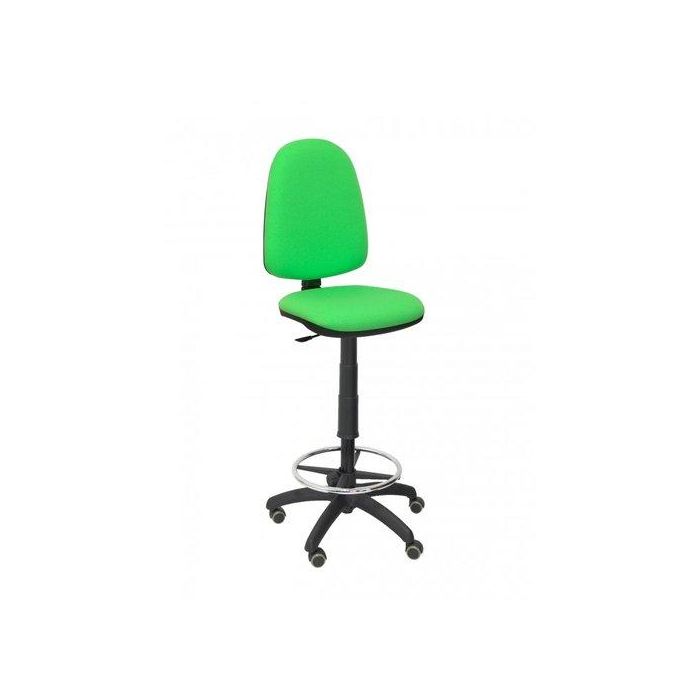Taburete Piqueras Y Crespo Ayna Ergonomico Mecanismo De Contacto Permanente Regulable En Altura Y Aro Reposapies Ruedas De Parquet Asiento Y Respaldo Tapizados Bali Verde Pistacho