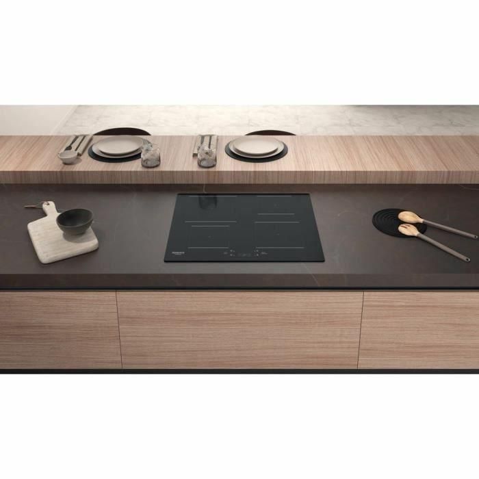 HOTPOINT - HQ5660SNE - Placa de inducción - 4 fuegos - 7200W - L60 cm - Revestimiento de vidrio negro 1 HOTPOINT - HQ5660SNE - Placa de inducción - 4 fuegos - 7200W - L60 cm - Revestimiento de vidrio negro 1