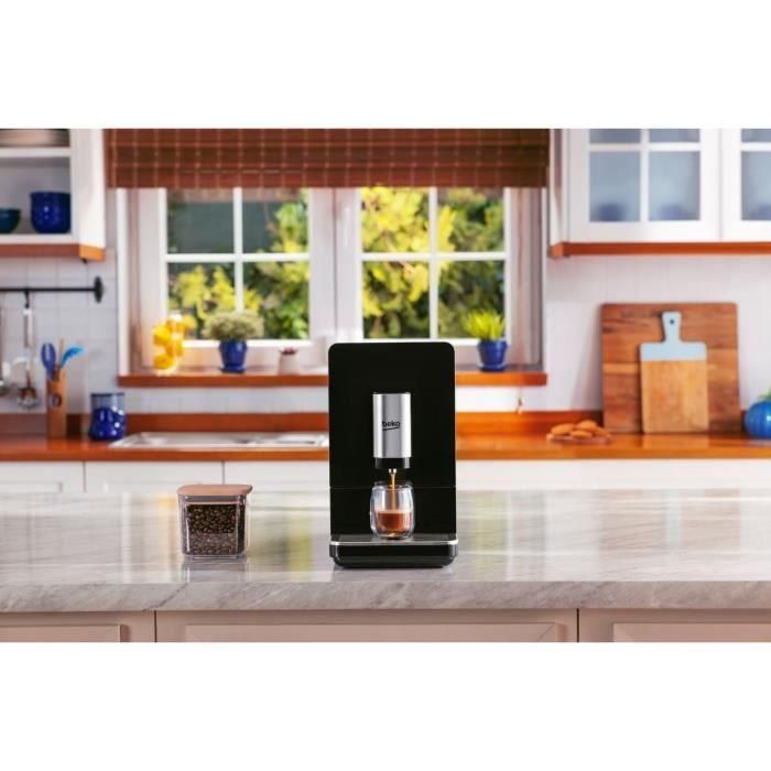 Beko CEG3194B Cafetera espresso automática 1350W, 19 bar, Jarra de Leche, Depósito 1.5L Agua y 125g Granos, Negra 3
