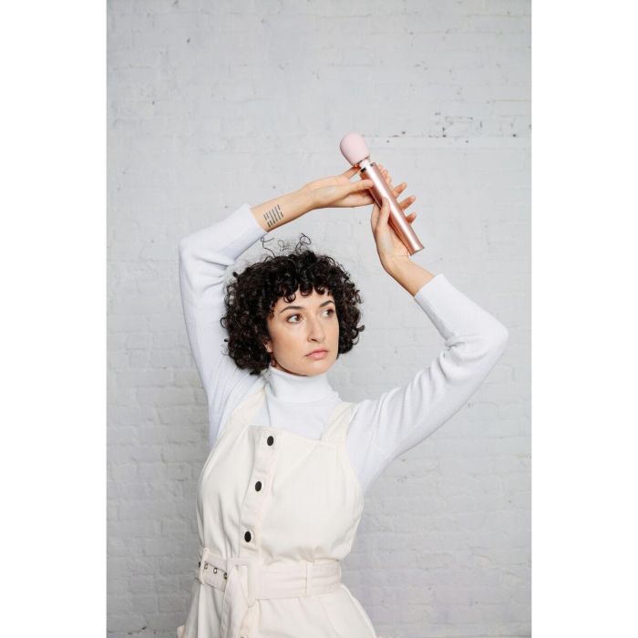 Varita Masajeadora Petite Le Wand Rosa 3