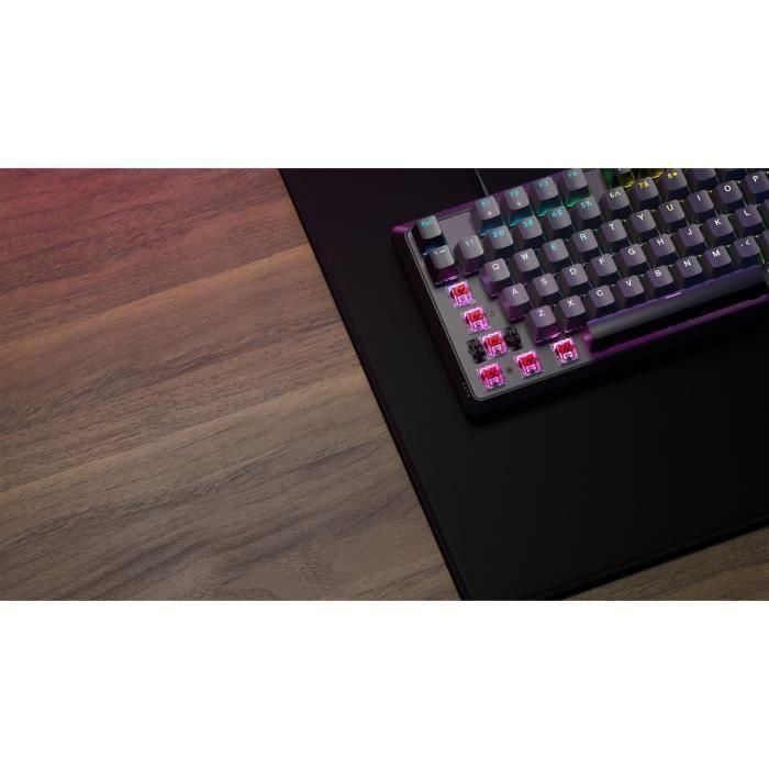 Teclado mecánico para juegos - CORSAIR - K70 CORE RGB - Interruptores lineales CORSAIR Red - Insonorización - Rueda giratoria - Gris 3 Teclado mecánico para juegos - CORSAIR - K70 CORE RGB - Interruptores lineales CORSAIR Red - Insonorización - Rueda giratoria - Gris 3