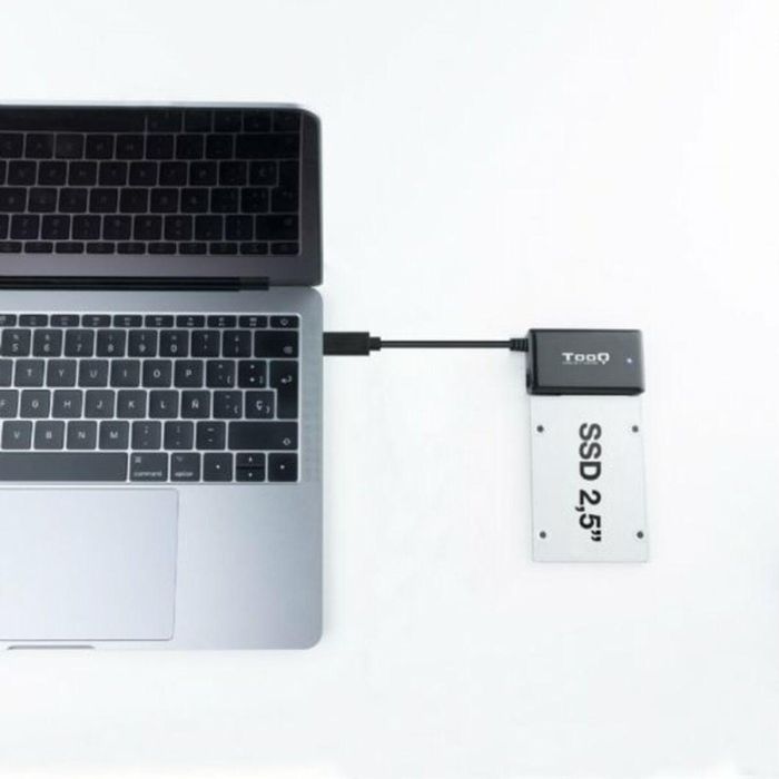 TooQ TQHDA-02C Adaptador USB-C a SATA para Discos Duros SSD/HDD 2.5" y 3.5" USB 3.1 Gen1 5Gbps Negro, compatible SATA I/II/III. 3