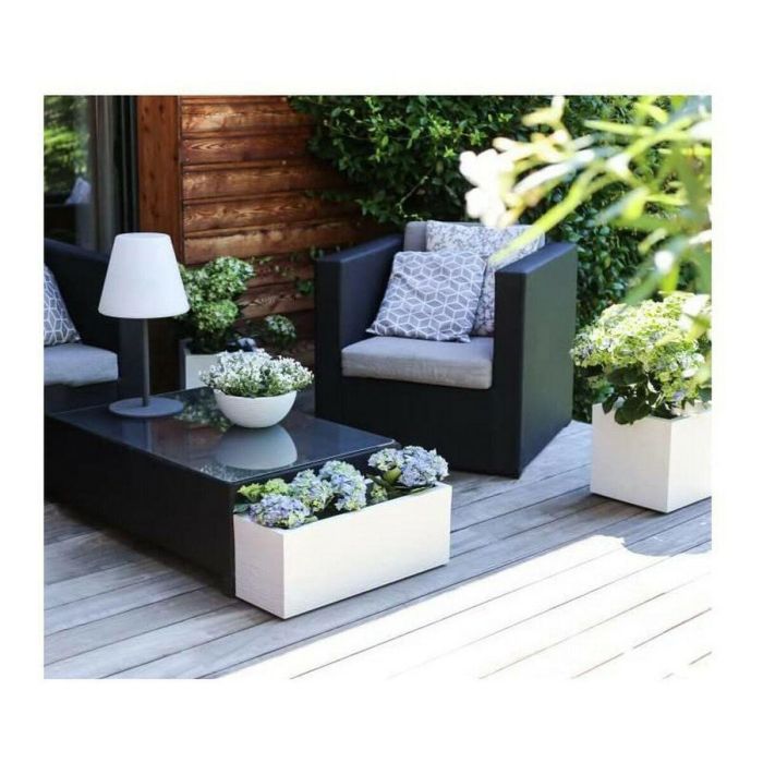 Eda Jardinera de Plástico Graphit Up - 57 L - Dimensiones 79.5 x 29.5 x 29.5 cm - Ceruse Blanco Eda Jardinera de Plástico Graphit Up - 57 L - Dimensiones 79.5 x 29.5 x 29.5 cm - Ceruse Blanco