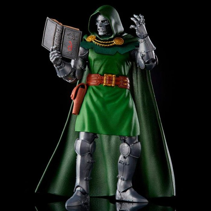 Hasbro Figura Dr. Doom Los 4 Fantásticos Marvel 15cm Articulada con Accesorios