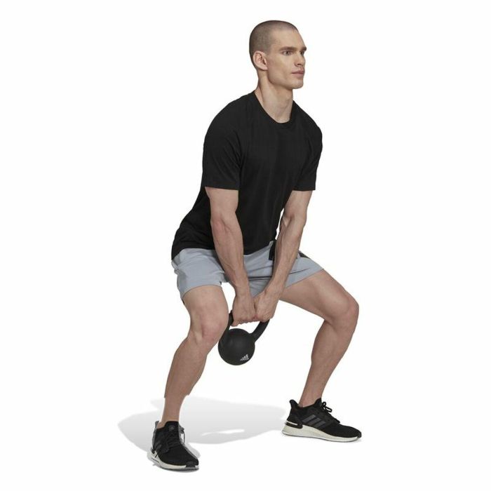 Pantalones Cortos Deportivos para Hombre Adidas Big Badge Of Sport Gris 9" M 3