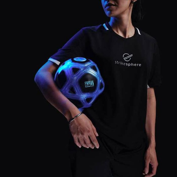 Famosa Pelota Counter Ball interactiva con luces y sonidos, ideal para mejorar reflejos y diversión a partir de 6 años 6 Famosa Pelota Counter Ball interactiva con luces y sonidos, ideal para mejorar reflejos y diversión a partir de 6 años 6
