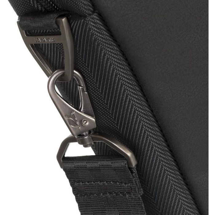 Riva NB Tasche Narita 15,6" schwarz 8135 6