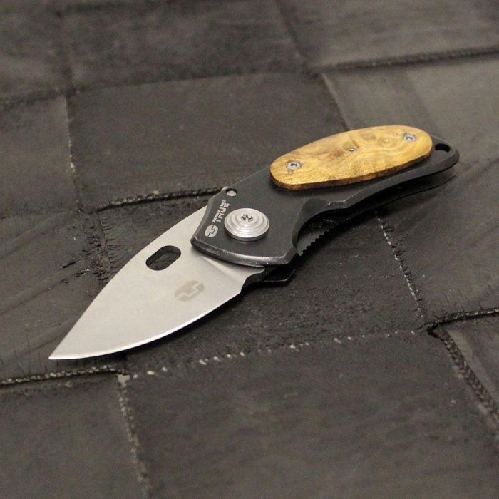 True Navaja Jacknife TU576K Pequeña Robusta y Resistente Acero Inoxidable de Bolsillo Plegable 4 True Navaja Jacknife TU576K Pequeña Robusta y Resistente Acero Inoxidable de Bolsillo Plegable 4