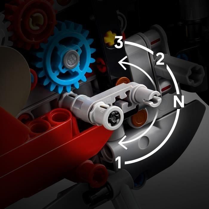 LEGO Technic 42202 Ducati Panigale V4 S Motorcycle - Motocicleta para construir para adultos 3 LEGO Technic 42202 Ducati Panigale V4 S Motorcycle - Motocicleta para construir para adultos 3