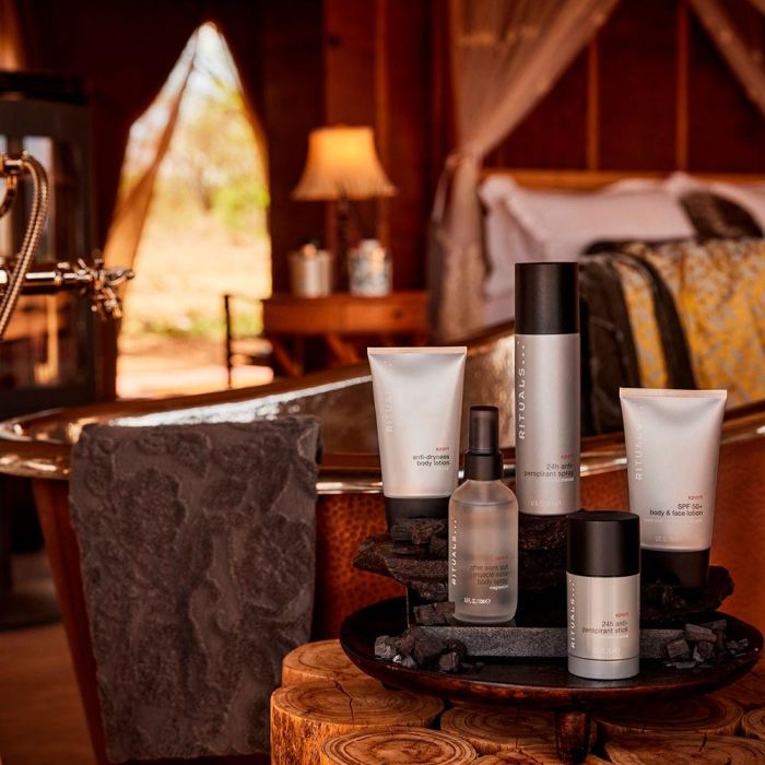 Rituals SPORT 24h Desodorante Spray Antitranspirante para Hombre, Protección 24h, Carbón Activo, 200 ml Rituals SPORT 24h Desodorante Spray Antitranspirante para Hombre, Protección 24h, Carbón Activo, 200 ml