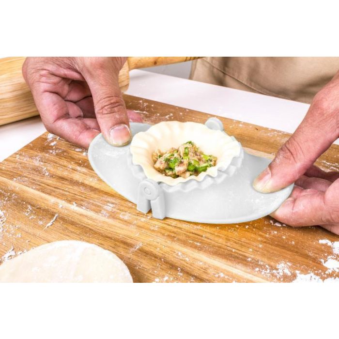 Molde para empanadillas de plástico 19x11x3.2 cm - Quttin (24 Unidades) 5 Molde para empanadillas de plástico 19x11x3.2 cm - Quttin (24 Unidades) 5
